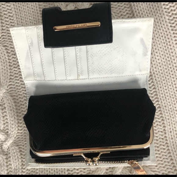 Wallet - Picture 5 of 5